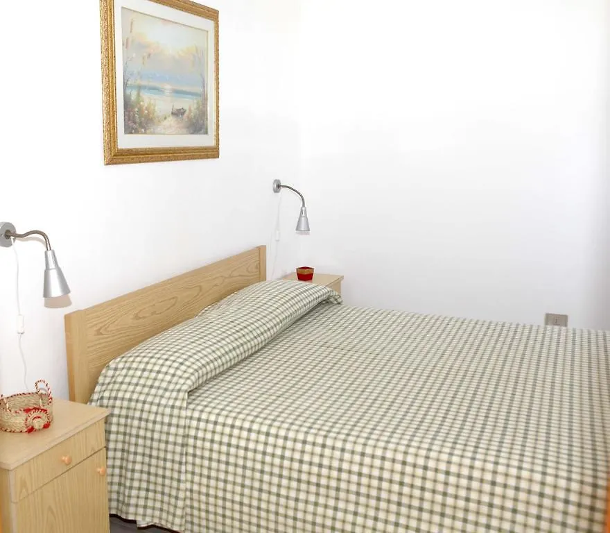Residence Isola Delle Correnti Portopalo Di Capo Passero Lägenhet